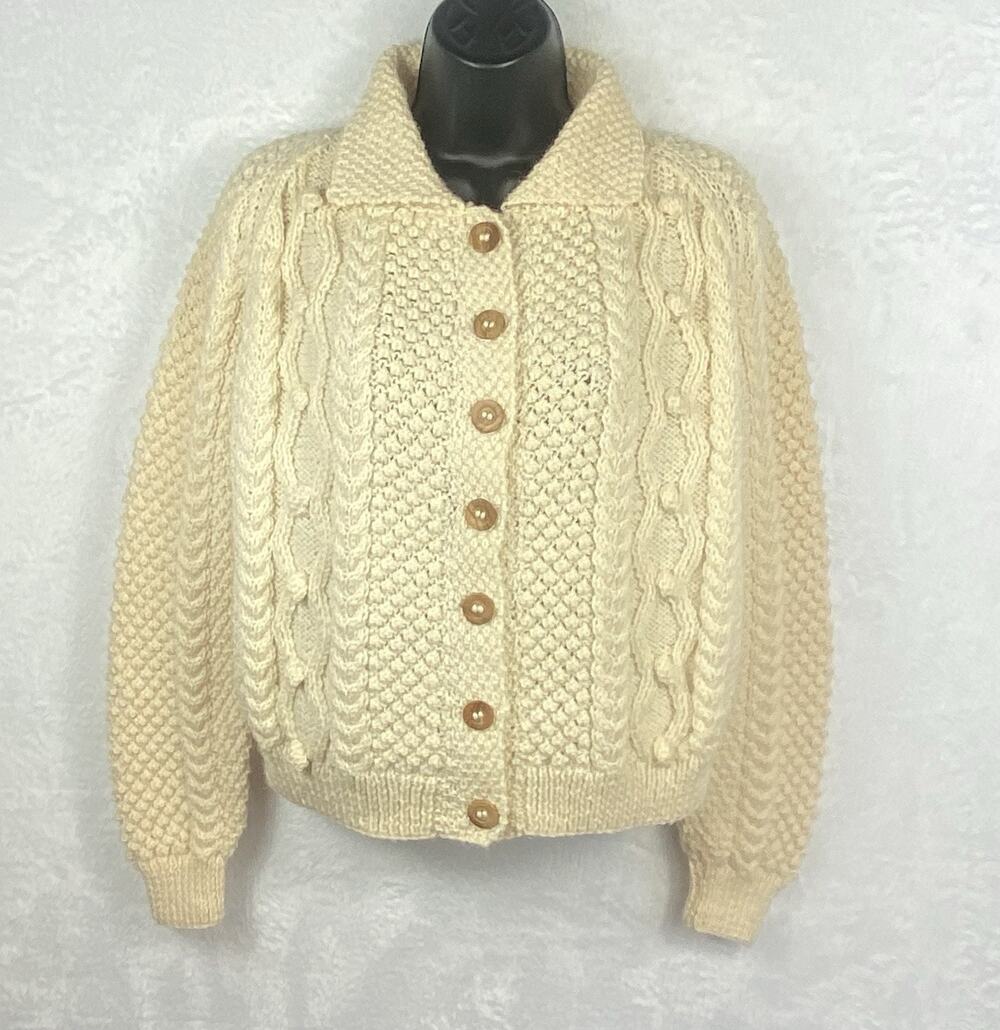 Aran Sweater Market Cardigan Women’s M Cableknit Buttons Beige Collared